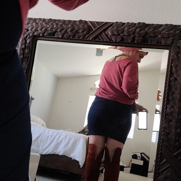 Boots - Picture 9 of 10